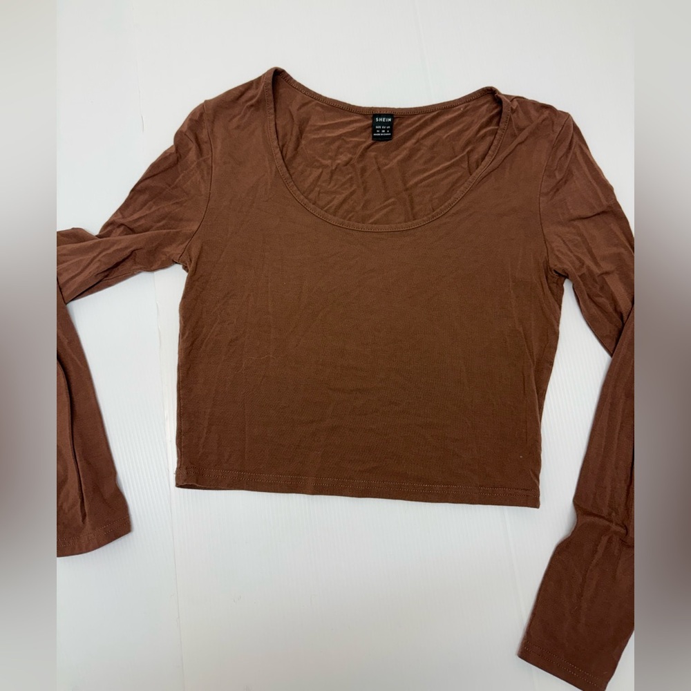T263- SHEIN Chocolate Brown Long Sleeve Crop Top